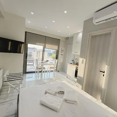 Blueline Apartment 2 Loutraki  Exterior photo